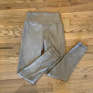 CLS Leggings, Size Medium